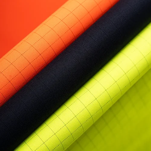 DSC01080 150D*300D F/D POLYESTER OXFORD ANTI-STATIC RIPSTOP 0.7CM*0.7CM 230±5% GSM